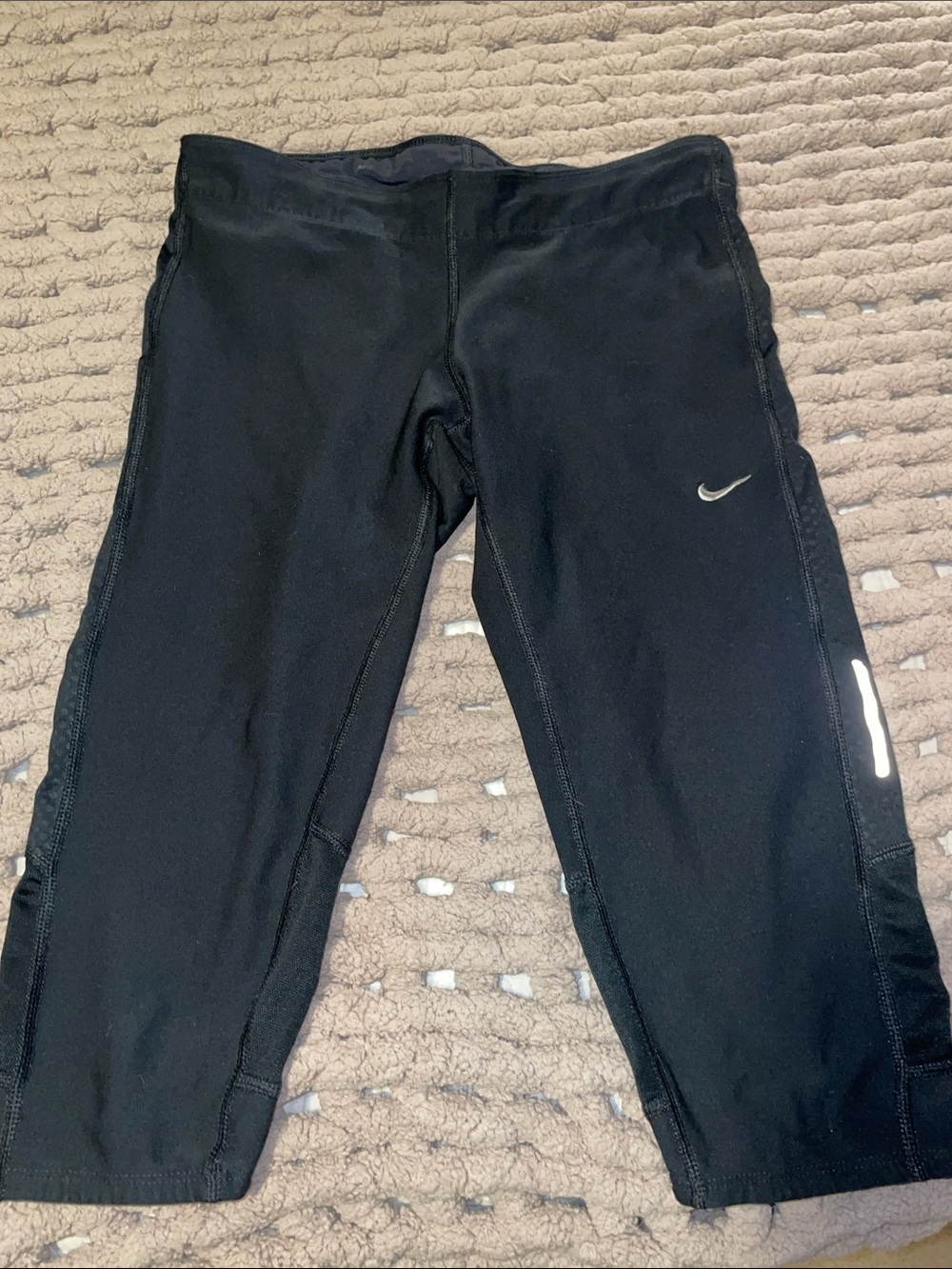 Women’s Nike Running Dri-Fit Black Capri Legging Knee Length Reflective M